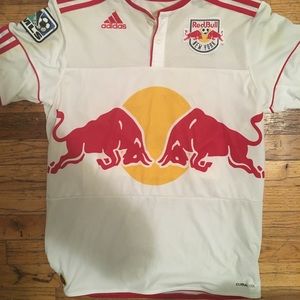 Red Bull’s Thierry Henry jersey